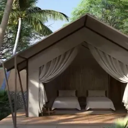 Отель Barefoot Glamping
