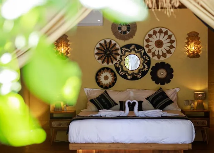 Beachfront Glamping - Escape In Nature ホテル *