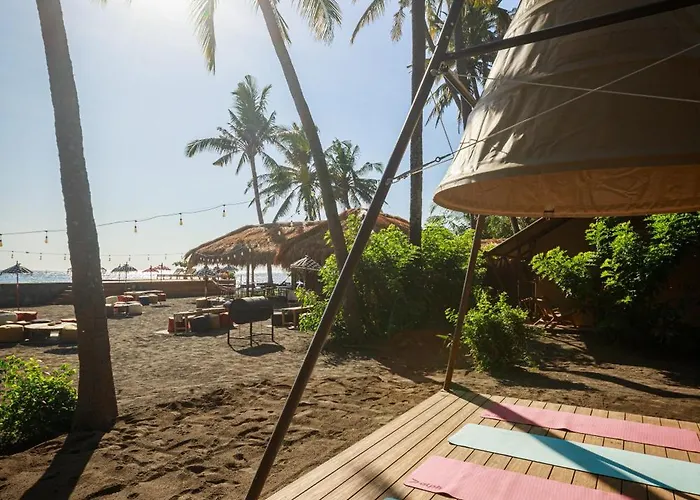 Beachfront Glamping - Escape In Nature ホテル