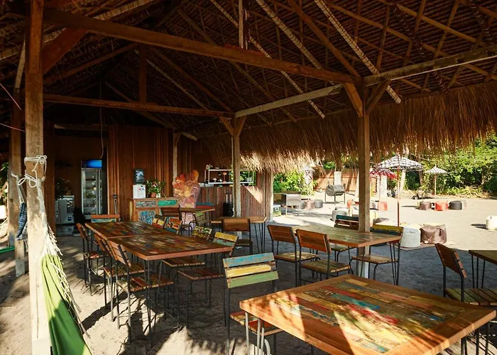 ホテル Beachfront Glamping - Escape In Nature *