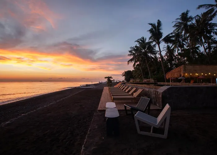 Beachfront Glamping - Escape In Nature