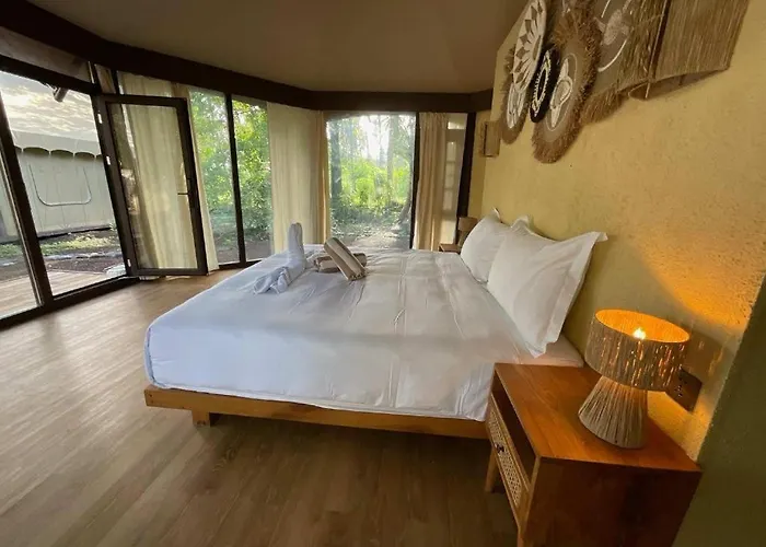ホテル Beachfront Glamping - Escape In Nature ティアンヤール