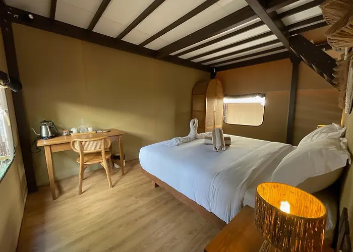 Beachfront Glamping - Escape In Nature