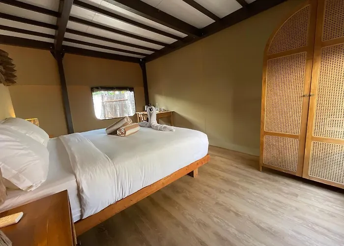 Beachfront Glamping - Escape In Nature ホテル ティアンヤール